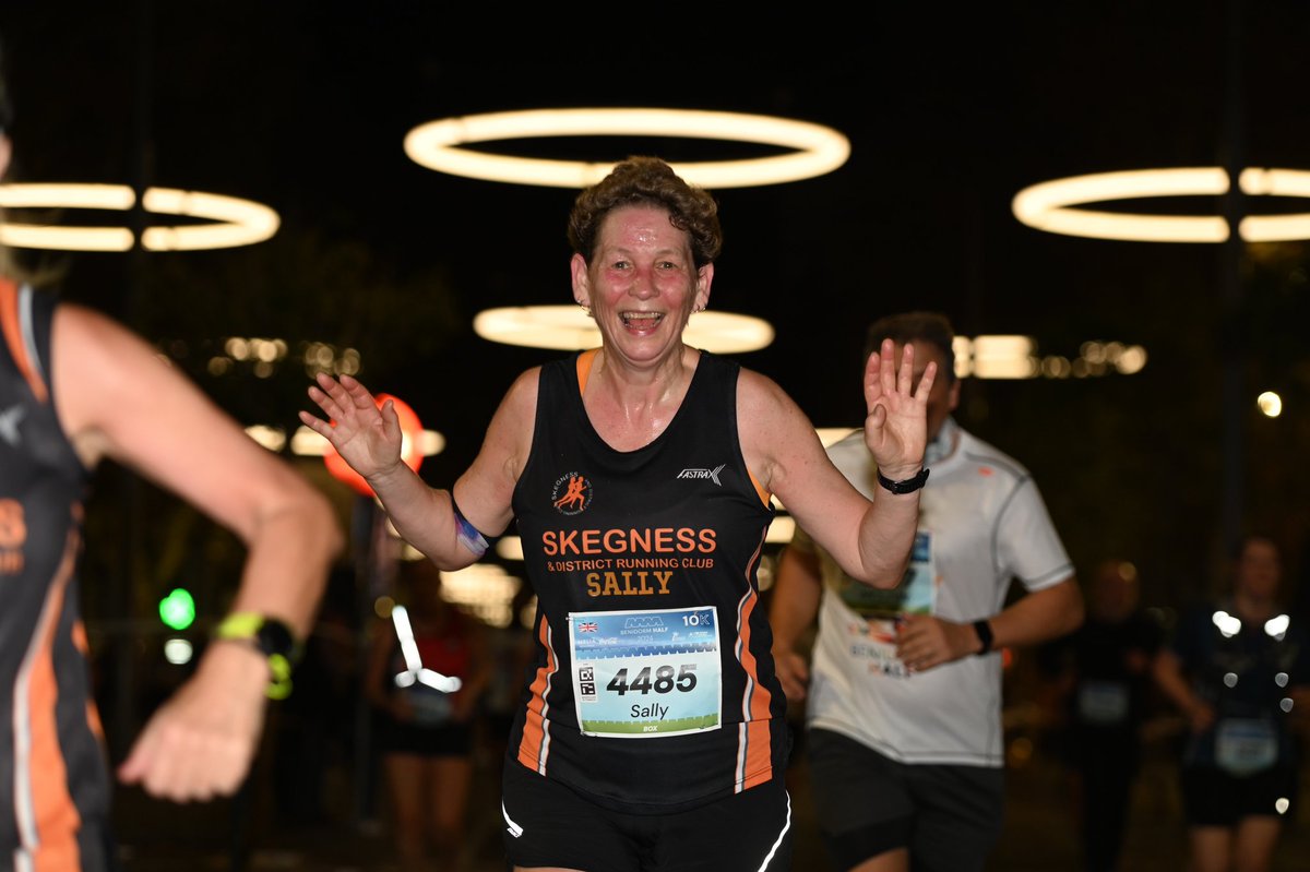 sal7's tweet photo. Benidorm 10k - what a weekend! https://t.co/PGMwlwRhdA
