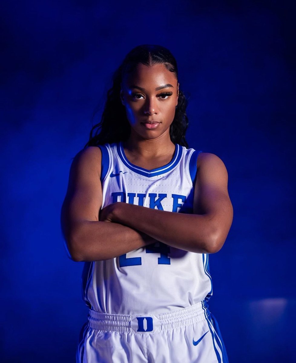 Reigan Richardson vs No. 8 Oklahoma:

35 PTS
7 AST
3 RBS
13-22 FG
5-9 3P
4-5 FT

No. 13 Duke wins, 109-99! ✨