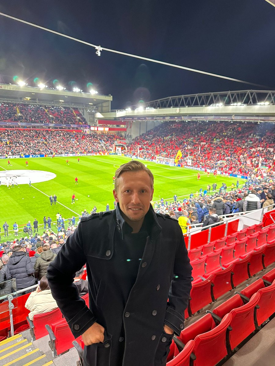 Lucas Leiva tweet media