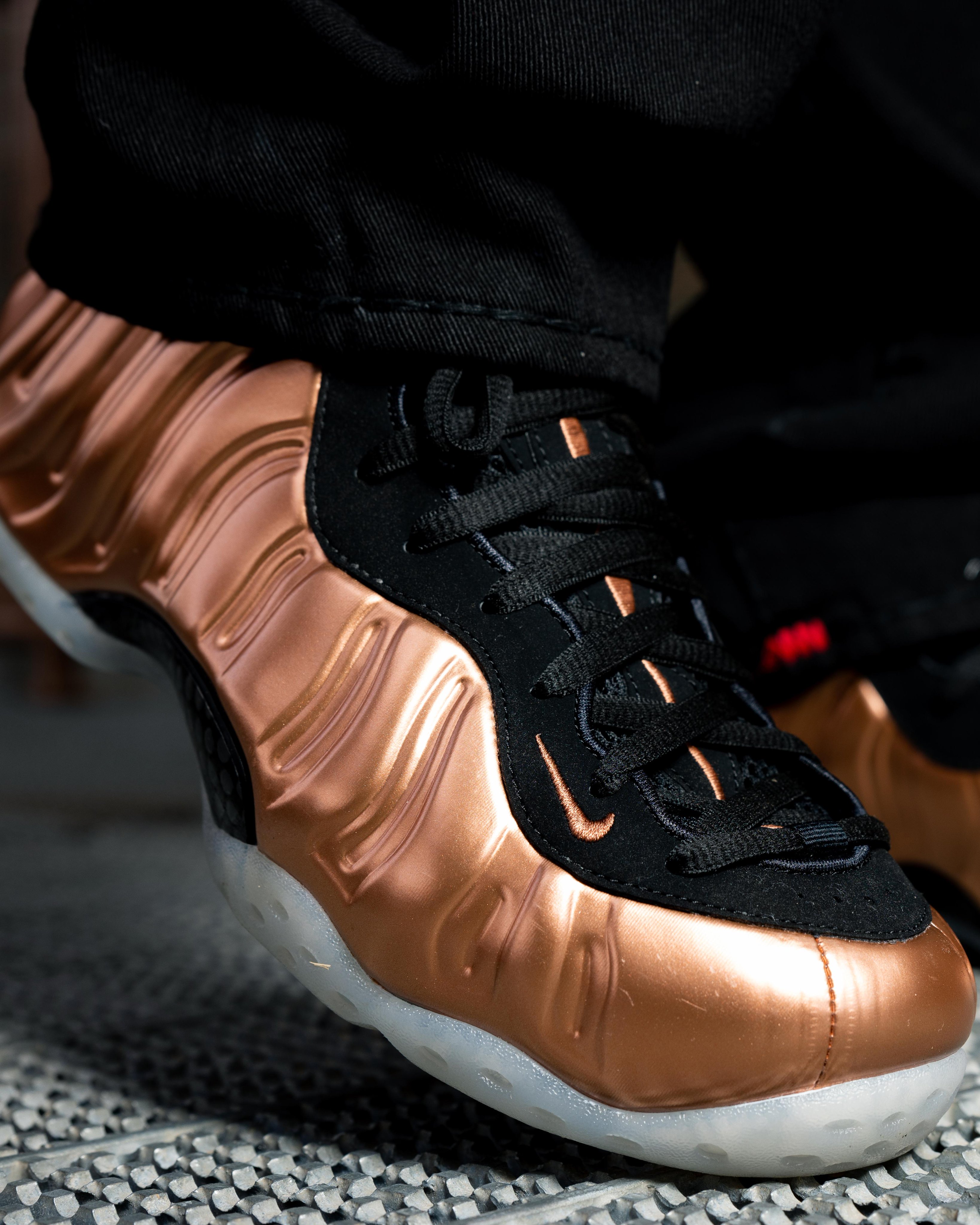 Nike foamposite hibbett sports best sale