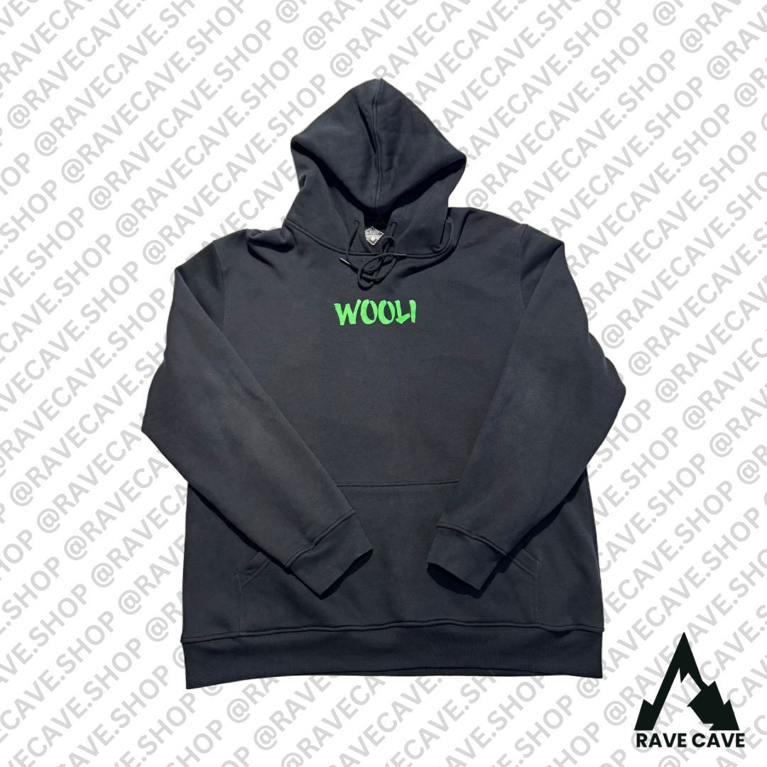 ravecaveshop's tweet photo. ‼️FOR SALE‼️ 2XL 808 Designs Wooli hoodie
$60 + shipping. DM with questions✨ #wooli #wootuskclan #saywooli #wootusk #edm #forsale #plur https://t.co/ZBMwGUudxN