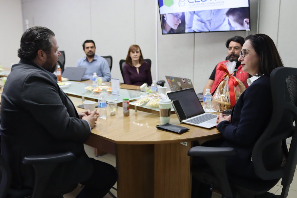 Cristina Villaseñor tweet media