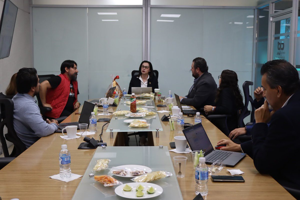 Cristina Villaseñor tweet media