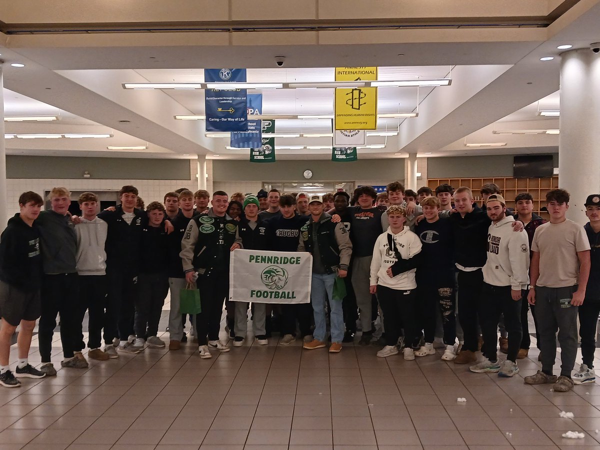 Thank you to class of 2022 ram Alums and current college football players (<a href="/EUEaglesFB/">Eastern University Football</a> and <a href="/IUPfootball/">IUP Football</a> ) <a href="/ltmcgowan15/">Logan McGowan</a> and <a href="/BraydenLandherr/">Brayden Landherr</a> for speaking to the current rams this evening at their special pre-thanksgiving team dinner! 🐏🏈🦃