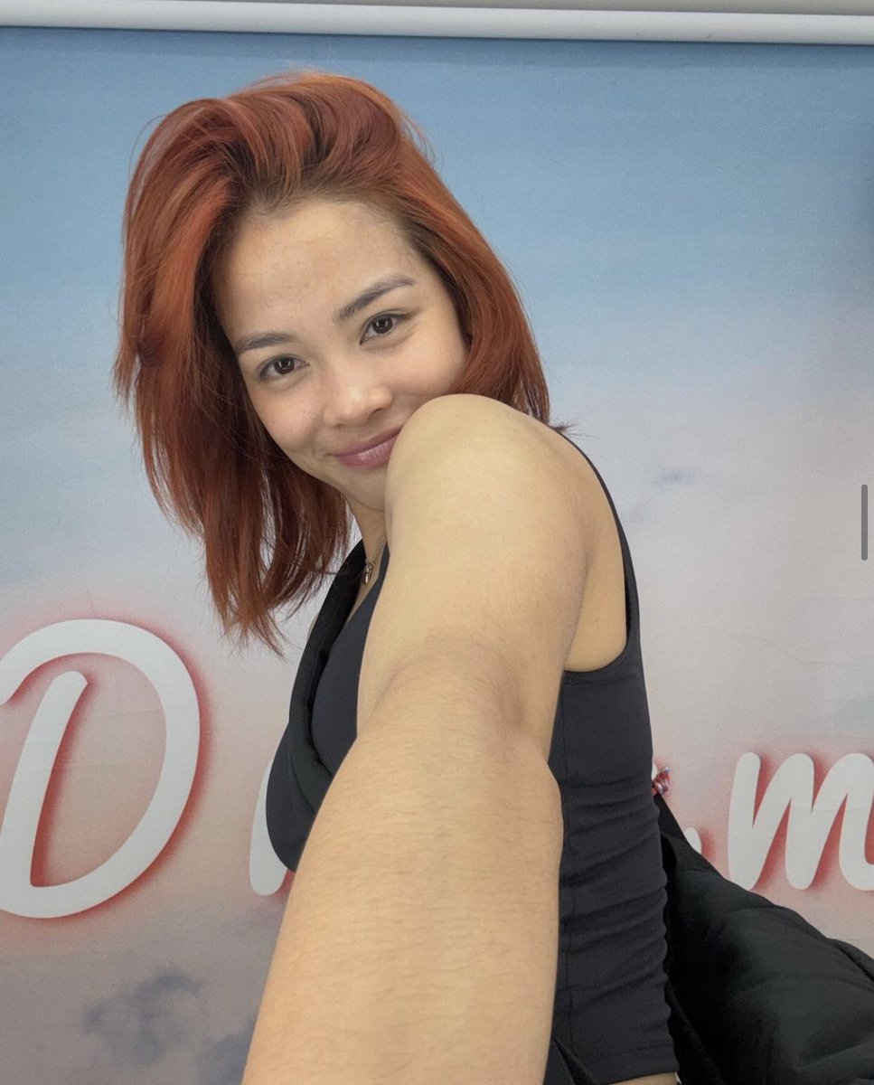 Mga Mare, ating batiin ng isang maligayang kaarawan ang isa sa mga magagaling sa larong balibol na si JemaGalanza!

May birthday wish ba kayo sa kanya?

Happy JEMA Day
#Jema28thBirthday