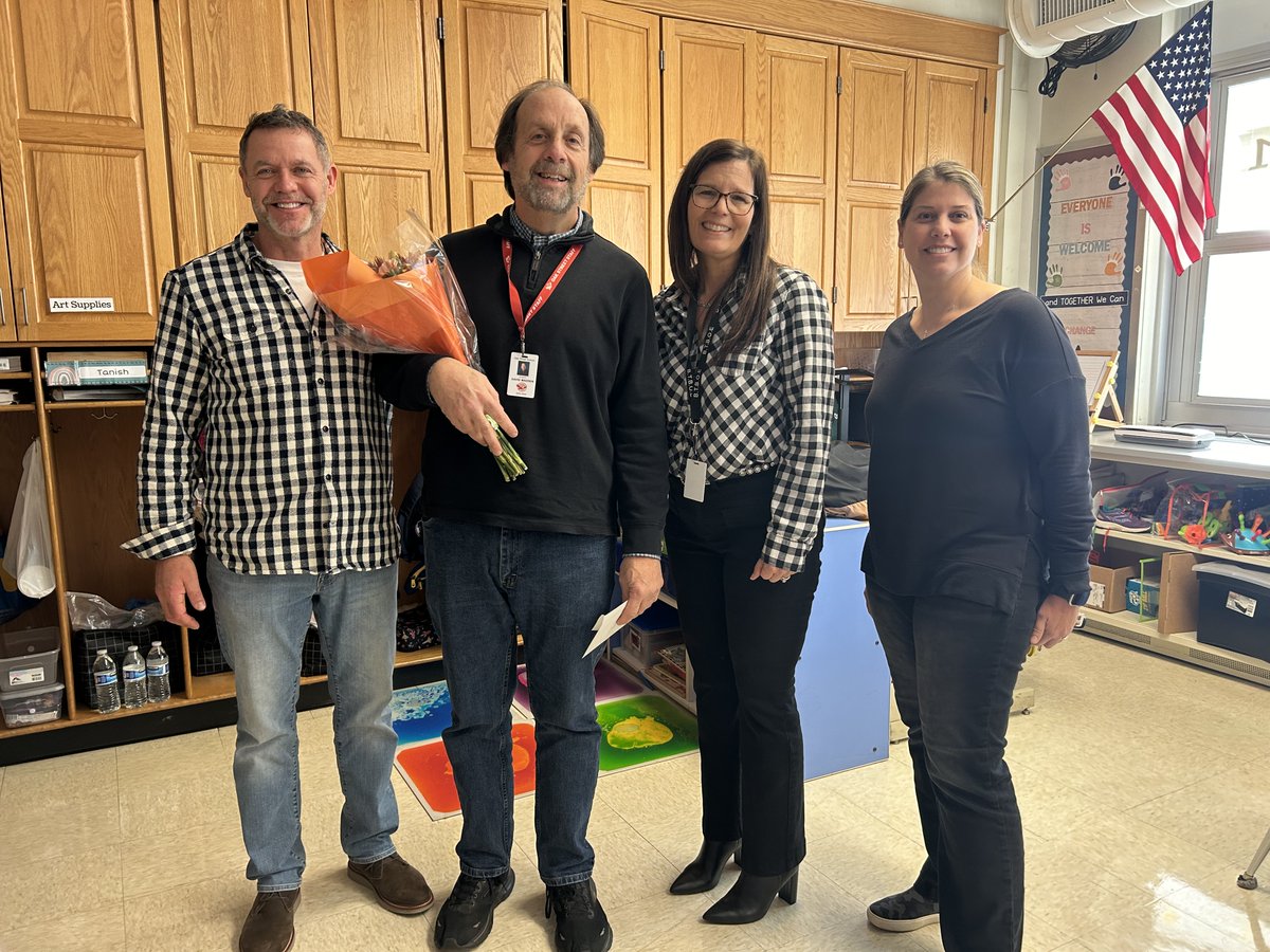 Oaksteagles's tweet photo. Congratulations! 
Linda Mullen - Governor's Educator of the Year for OSS
David Madden - Educational Service Professional of the Year for OSS https://t.co/YqbzK2eNOM