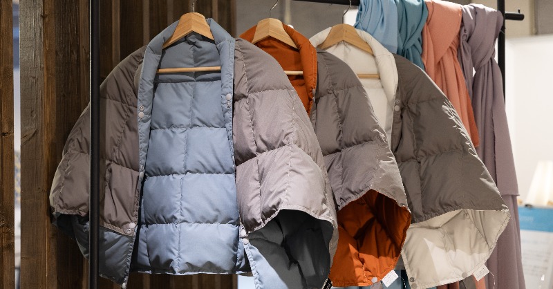 寒い季節大活躍
＼❄️光電子®ミニダウンケット❄️／

☑ふわふわのダウンと遠赤外線で温める光電子®繊維だから、温かい！
☑しっかり温かいのに軽くてコンパクトだから、持ち運びにも便利！
☑リバーシブルカラー＆撥水加工だから、いろいろなシーンで使える！