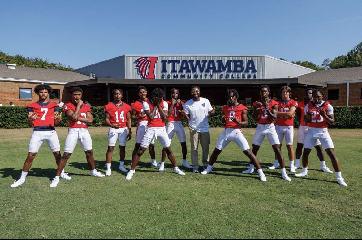 zaa 🐐 (@zaviandilworth) on Twitter photo A special bond was made at Itawamba Community College under the leadership of <a href="/KMO41AMN/">“COACH K” Kareem Moore</a> .Great role model with great advice and wisdom. Seat Belt on 3, hy on 6 !
<a href="/DylanRowsey/">Dylan Rowsey</a> <a href="/Alex_Dawkins3/">Alex Dawkins (AD)</a> <a href="/ZechPratt2/">Zech (Prime) Pratt</a> <a href="/Dunn04C/">CDunn04</a> <a href="/orelgray3/">Orel Gray</a> @iamkylanegerson <a href="/PeterCritter777/">Jelon Peterson</a> <a href="/JeremiahH_83/">Jeremiah Harris</a> A special bond was made at Itawamba Community College under the leadership of <a href="/KMO41AMN/">“COACH K” Kareem Moore</a> .Great role model with great advice and wisdom. Seat Belt on 3, hy on 6 !
<a href="/DylanRowsey/">Dylan Rowsey</a> <a href="/Alex_Dawkins3/">Alex Dawkins (AD)</a> <a href="/ZechPratt2/">Zech (Prime) Pratt</a> <a href="/Dunn04C/">CDunn04</a> <a href="/orelgray3/">Orel Gray</a> @iamkylanegerson <a href="/PeterCritter777/">Jelon Peterson</a> <a href="/JeremiahH_83/">Jeremiah Harris</a>