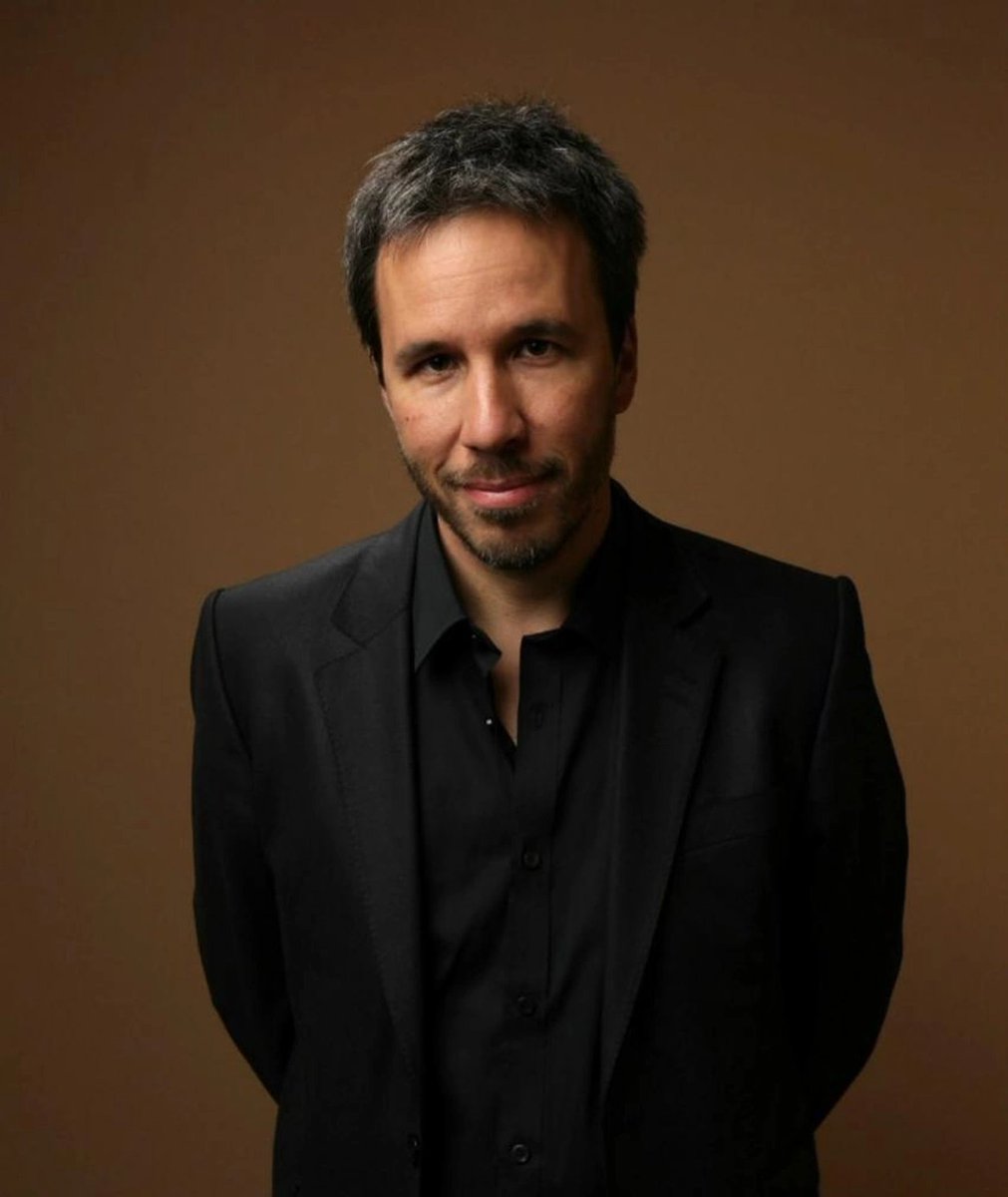 Dune 2 le saca muchisima ventaja al resto, pero me faltan ver peliculas muy bien criticadas (Anora, Conclave, Civil War, Furiosa, etc.)

Lo que sí, creo que esta claro el ganador a direccion... El SEÑOR Denis Vileneuve.