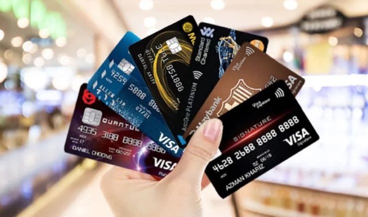 Tengah survey Credit Card tapi banyak sangat taktahu nak pilih yg mana? Fahamm..

According to comparison platform. Let me summarize CC that might fit everyone’s preference :