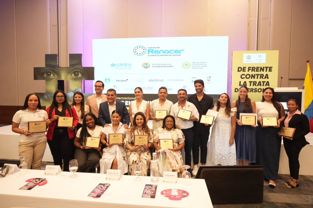 Celebramos y felicitamos el trabajo y certificación a 13 hoteles afiliados <a href="/Cotelcolombia/">Asociación Hotelera y Turística de Colombia</a> <a href="/CotelcoCtg/">Cotelco Cartagena y Bolívar</a> y uno que está en proceso, con el sello The Code <a href="/RenacerEcpat/">ecpatcolombia</a> <a href="/EcpatRenacer/">Fundación Renacer Colombia</a> En el marco de la cumbre internacional contra la trata que se desarrolló en Cartagena