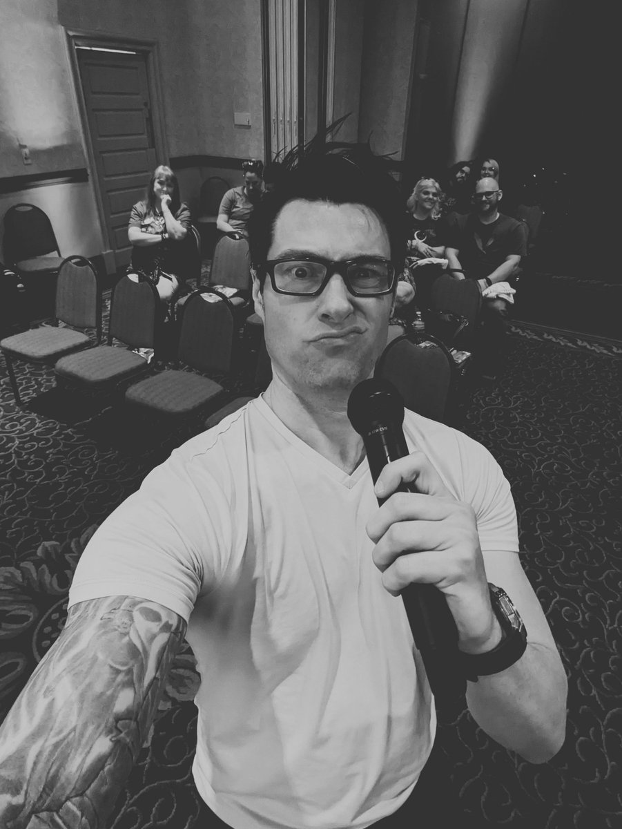 DON'T BUY A TICKET UNTIL FRIDAY - goes on sale. 🫂💯 THOUGH!!! 100% to be given out. 🤷👍

Pumped for this event coming Dec 14th w/our 3rd Annual Holiday Spirits Event at Haunted Rock Island Roadhouse! 🎟️👻 #Paranormal #aarongthompson

aarongthompson.com/event-details/…