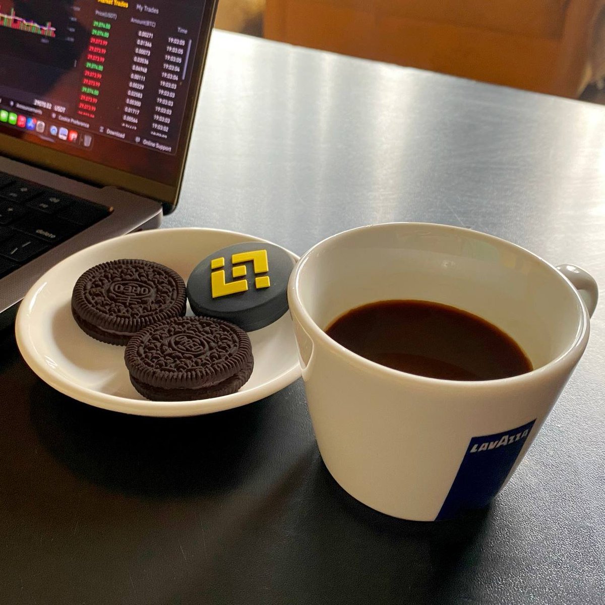 BinanceFutures's tweet photo. Gm ☕️. 

Keep up the hard work after recharging my energy 💪 https://t.co/pzgaNNp64x