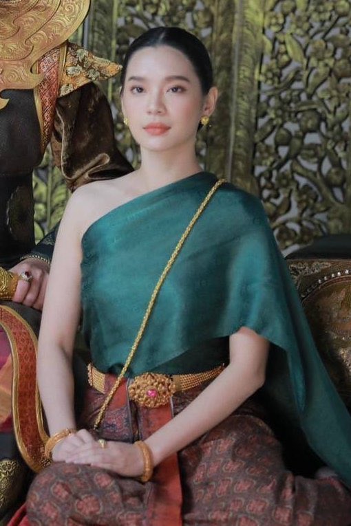 Morning Cherprang 🥳

วันนี้เป็นกำลังใจให้นักแสดงสาวในงานบวงสรวง #จอมใจอโยธยา กันนะ 👇🏻

รอติดตามภาพบรรยากาศจากช่องทางสื่อต่างๆและทีมงานกันนะ ฝากเหล่าแมวใส่แท็กและคีย์เวิดกันด้วยนะ

⏰ 09.00 น. เป็นต้นไป

🚨 # . บวงสรวงจอมใจอโยธยา

🔠 Cherprang JomjaiCh3 

#CherprangAreekul