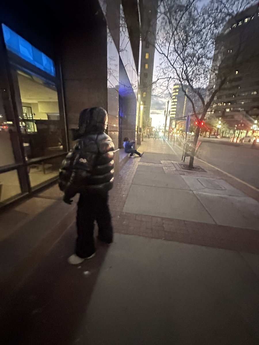 squizzylevine's tweet image. on lamron