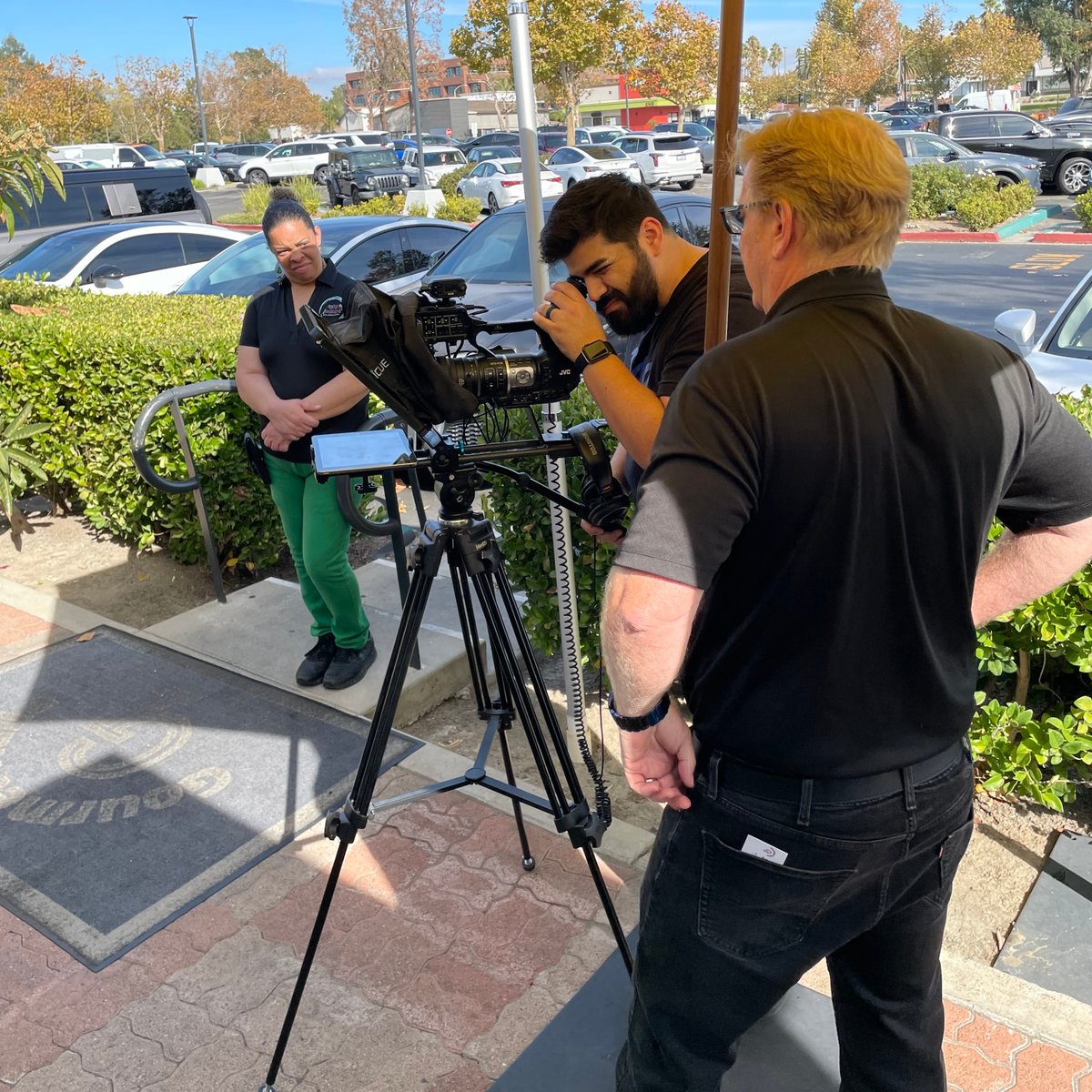 Today, we filmed the Food Corner segment for Spirit of Innovation: Arts Across America, showcasing 7 amazing Temecula restaurants that are bringing something extra special to the holidays! 🎄✨