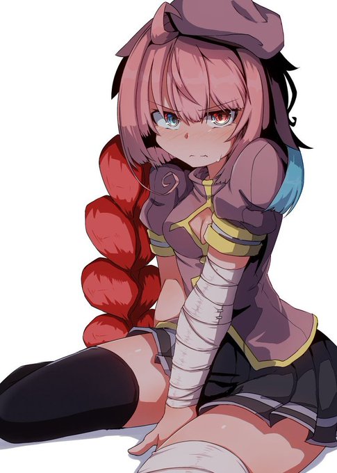 いいニーハイの日だよランタン
スカートも着ようね

#いいニーハイの日 