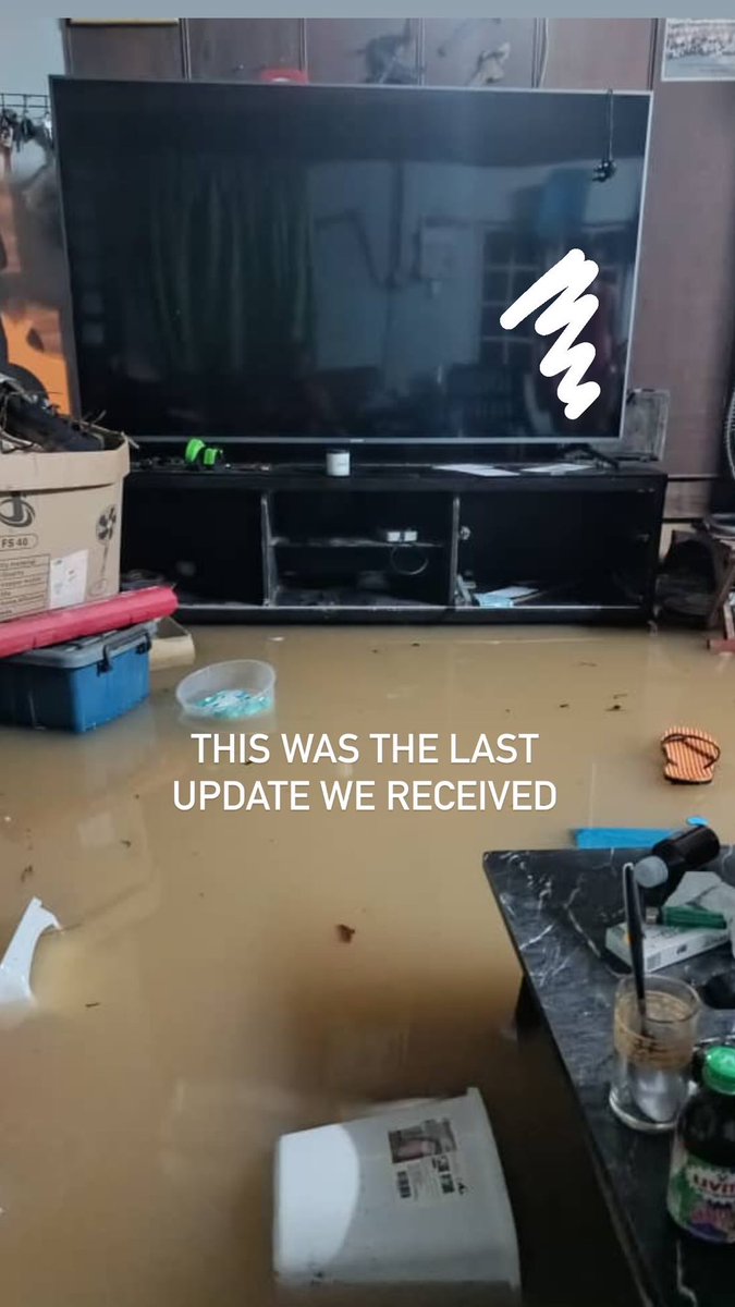 CheesusChrustuz's tweet photo. 🚨 THIS IS EMERGENCY 🚨

I NEED YOUR HELP WARGA TWITTER! 

My parents house ditengelami banjir and they have been trapped ever since 3 am this morning. 

Call has been made but there no help until now. We have been ask for help but tak logik kena minta tunggu dalam air. https://t.co/ElYyxj3UpY