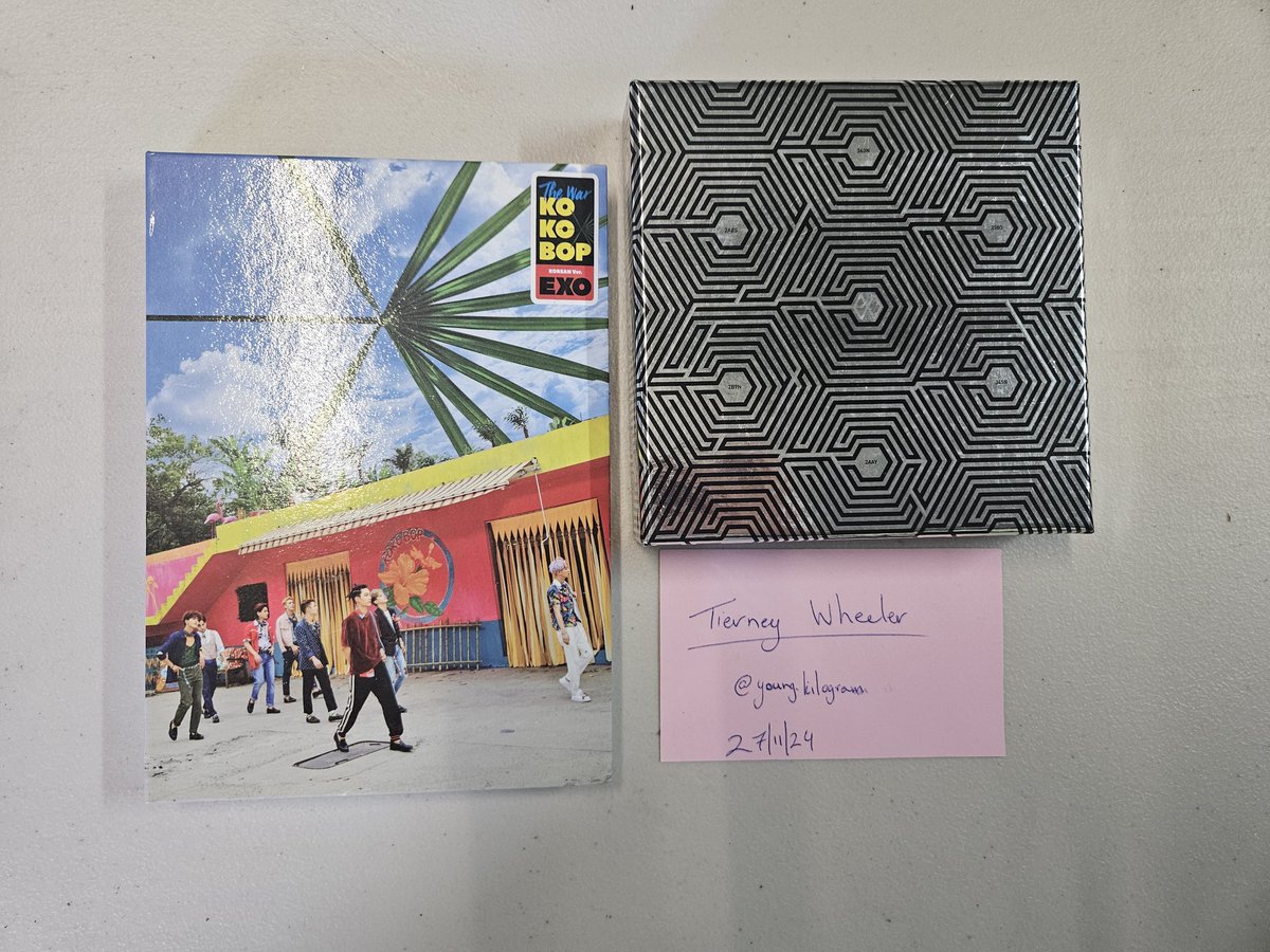 young_kilogram's tweet photo. Hi guys! I'm selling off some of my old kpop collection, figuring christmas might be a good time for any last minute gifts 😅.

Albums are $20ea and shipping is dependent on location. Based in Australia.

#BTS #GOT7 #NCTDREAM #NCT127 #EXO #KPOP #ARMY #IGOT7 #NCTzen #AHGASE https://t.co/MmU0uIGOU2
