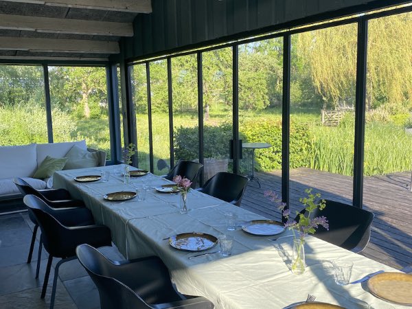 MeetingReview tweet media