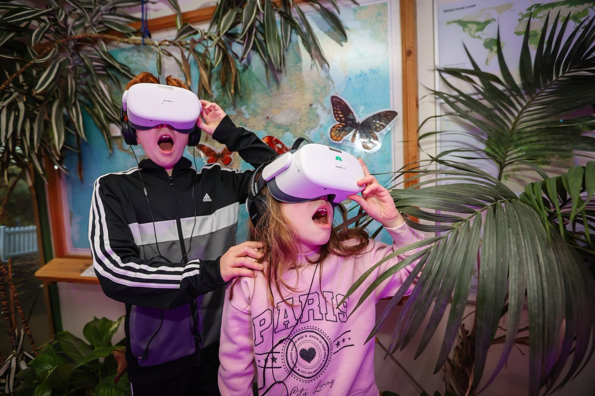 Marwellwildlife's tweet photo. Are you visiting Glow Marwell this year?❄️✨
Here are some top tips to help you make the most of your visit: https://t.co/QNRSQ0xYbb
Tickets for Glow are selling out fast! Don’t miss out, get your tickets now.🎄
#GlowMarwell #LightEvent #Christmas https://t.co/Jo6i4vLjW1