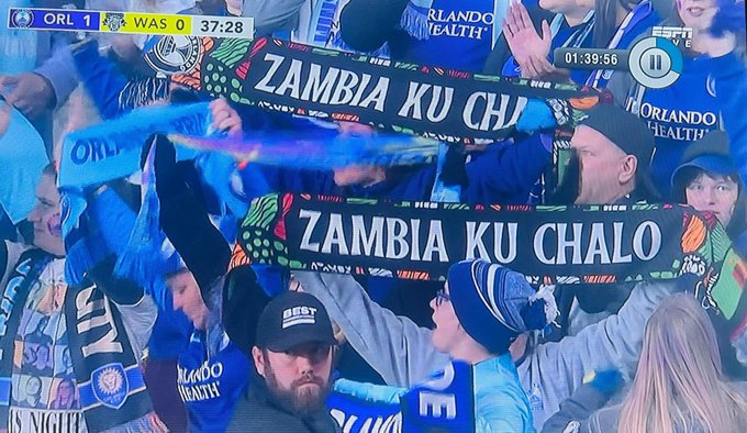 kwachalelo's tweet image. ..women's footballer
Barbara Banda once said
I know where I'm from
so lets get on that #train 
to celebrate in Zambia...#vss365 #tanka #poetry 

#Kwachalelo #HappyThanksgiving #ZambiaKuChalo