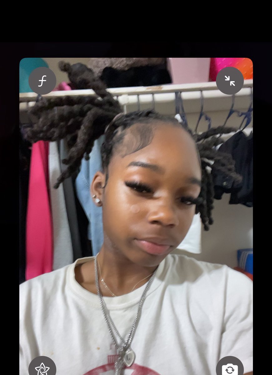 supaskiii's tweet image. 2/3 😛