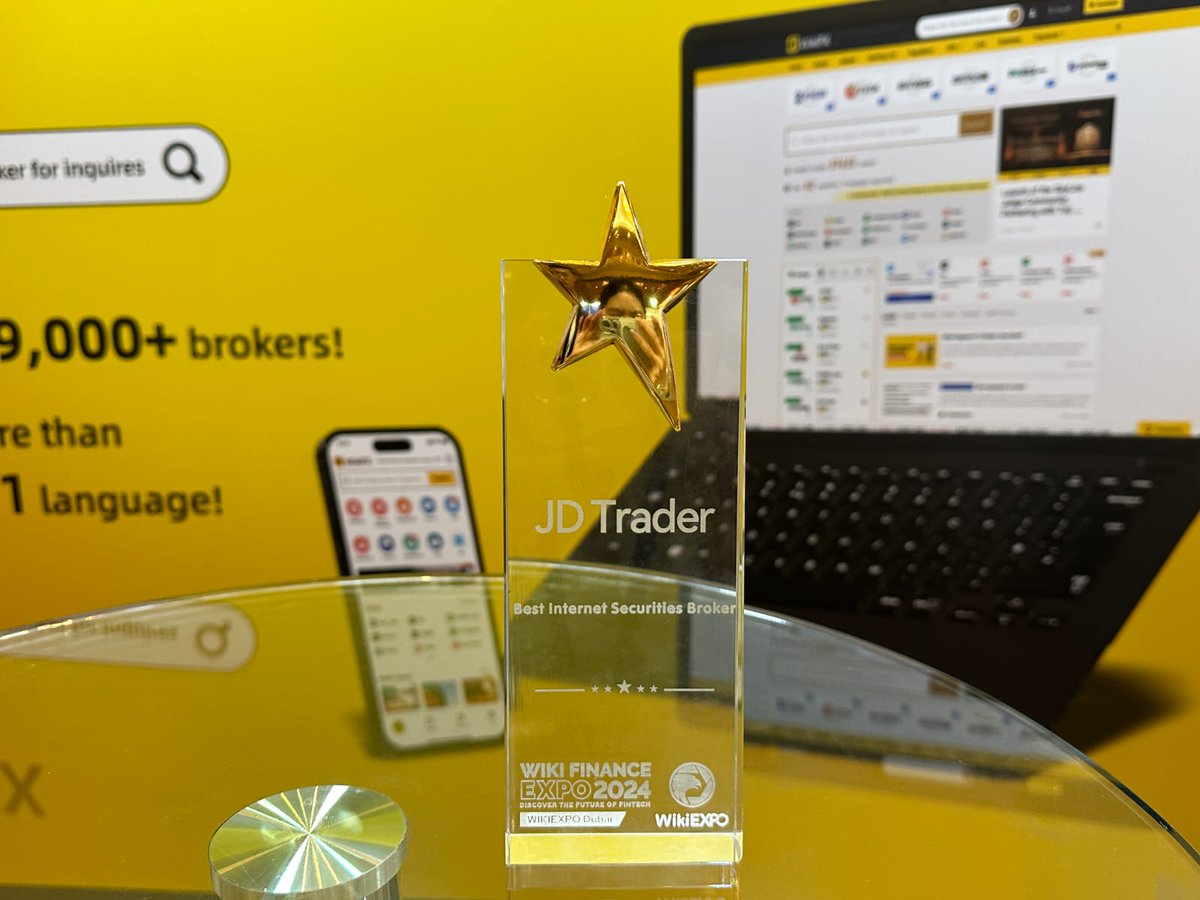 JDTraderglobal's tweet photo. 🎉 *Giveaway Alert!* 🎉
#jdtrader has won "Best Internet Brokerage" thanks to your support!
To celebrate, we're giving away surprise prizes 🎁.
💬 *How to Enter:*
1️⃣ Like & share
2️⃣ Comment: What innovation do you want from us?
#Trump #linglingkwong #قطار_الرياض https://t.co/13wjtX6ElY