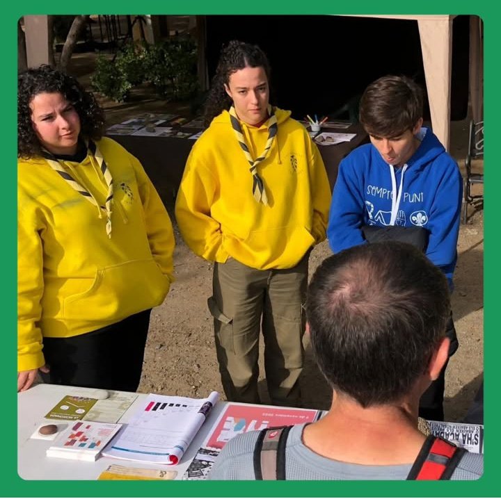 💚 TRUC 2 hem estat de sortida a Reus.
Vam fer una descoberta de varies entitats a l’Aplec del Camp, que es va celebrar aquest cap de setmana a la Selva del Camp.
Hem estat preparant el curs i planificant com volem aprofitar aquest any de tancament com a etapa de joves al Cau!