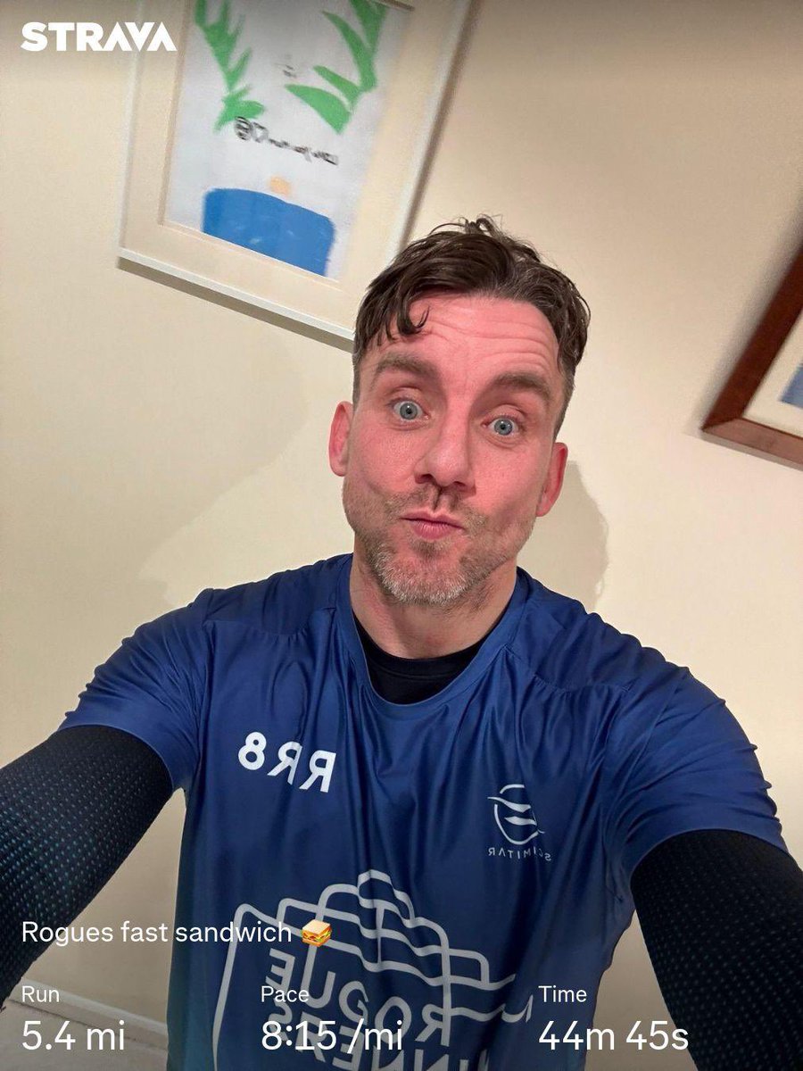 What a brilliant session!10 easy 25 fast  10 warm down hope you’re all getting out there runners! Brace the cold 🥶 ⁦<a href="/TheJogShop1/">The Jog Shop</a>⁩ ⁦<a href="/balega/">Balega International</a>⁩ ⁦<a href="/BrightonMarathn/">Brighton Marathon Weekend</a>⁩ ⁦<a href="/UKRunChat/">UKRunChat</a>⁩ ⁦<a href="/RogueRunnersUK/">Rogue Runners UK</a>⁩