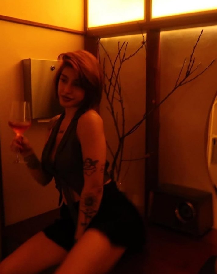 ✿ 🍷

⠀⠀ ❛⸺ #Freerol #Sexrol