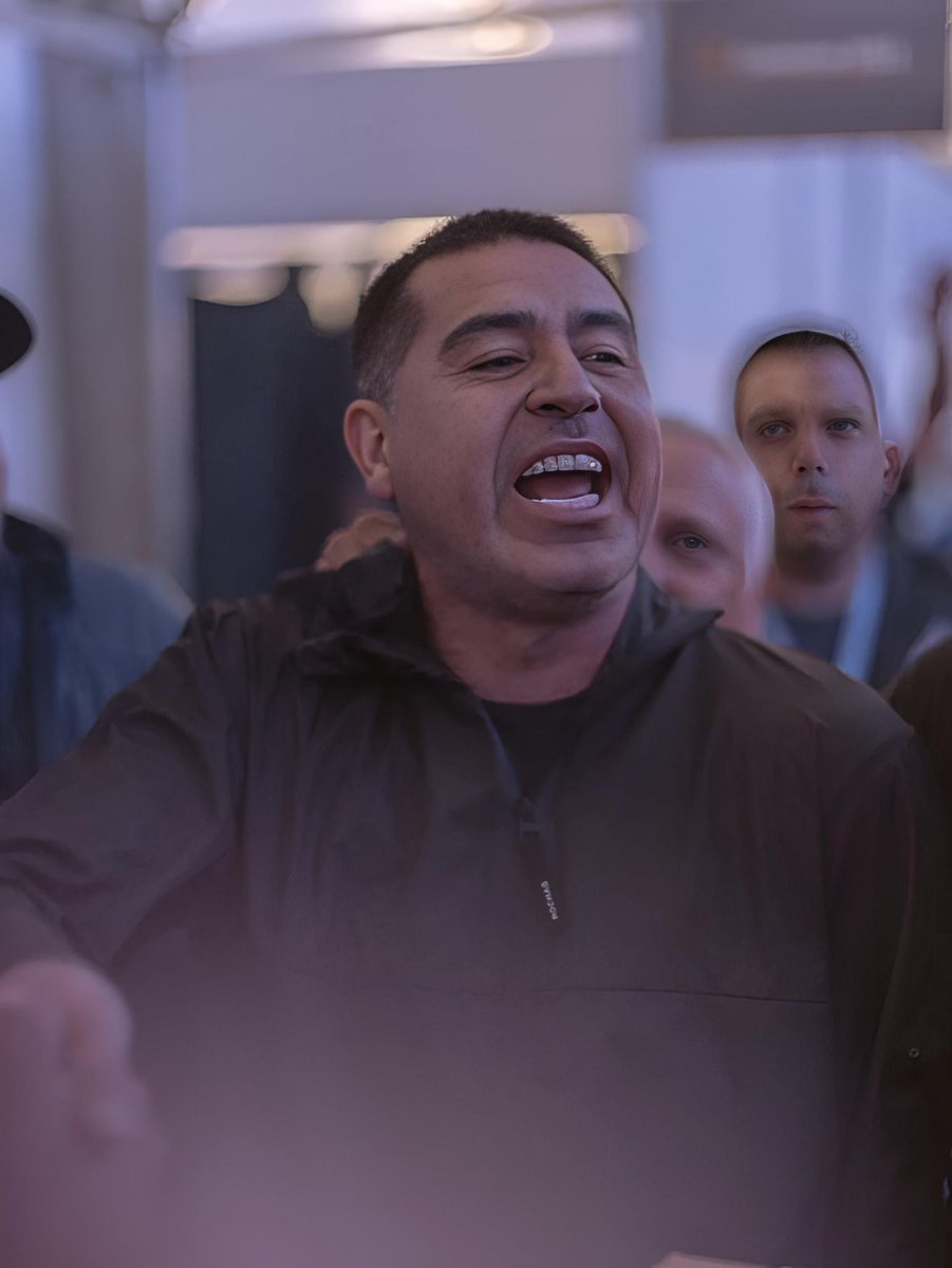 GonzaSantucho's tweet image. Sos la basura más grande de toda la historia del club, sos la mierda de Boca, pedazo de sorete hijo de re mil puta. Sos un soberbio, dictador, mala leche y egocéntrico, Boca es 100 millones de veces mas grande que un culo roto como vos. DEJA DE ARRUINAR A BOCA ARROGANTE DE MIERDA