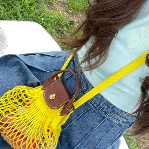 mamabae___'s tweet photo. wts ⭐️👜 (used in good condition) used once 👝￼ Longchamp Filet size s 750.- free shipping 
ปล่อยต่อกระเป๋าตะข่าย Longchamp Filet size s ค่า 750 ส่งฟรี (ของแท้100%) เคยใช้แค่หนึ่งครั้งถ้วน น้องใส่ของได้เยอะอยู่นะคะ lipstick/card holder/airpods ใส่ได้หมดเลย
#longchampส่งต่อ https://t.co/gAoyIwTtQP