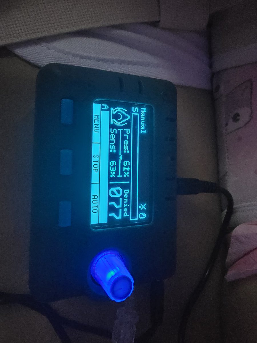 littlegrumpmatt's tweet photo. This was.. a life-changing experience 😵‍💫🫠 3+ hours @BratTitus put me on the orgasm denial machine for my birthday. The buzzy starts off slowly, builds up the speed. As soon as your butt clenches when you're getting close to stickies, it shuts off mr buzzy and starts over. https://t.co/h1TDBxu6em