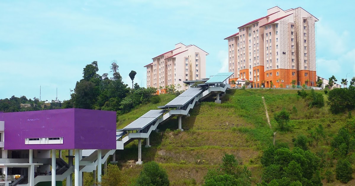 AzizulFarhan2's tweet photo. "Kalau Tak Ada UITM, Puncak Alam Hanyalah Pekan Koboi?"

Bayangkan sebuah kawasan yang sunyi, penuh ladang kelapa sawit, dikelilingi hutan tebal dan hampir tiada tanda-tanda pembangunan. 

Inilah Puncak Alam suatu ketika dahulu.

Budak-budak PALAM kena tau cerita pasal ni. https://t.co/2A9xU2zdK0