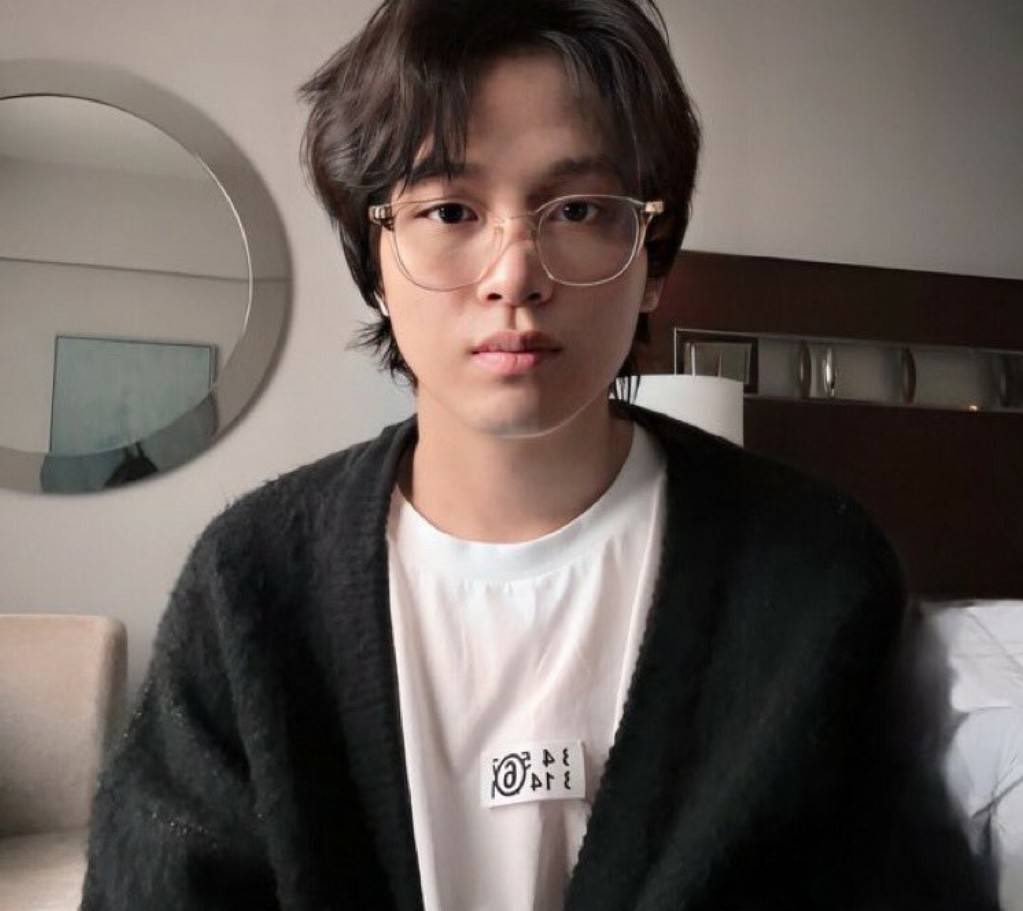 bluedream tweet media