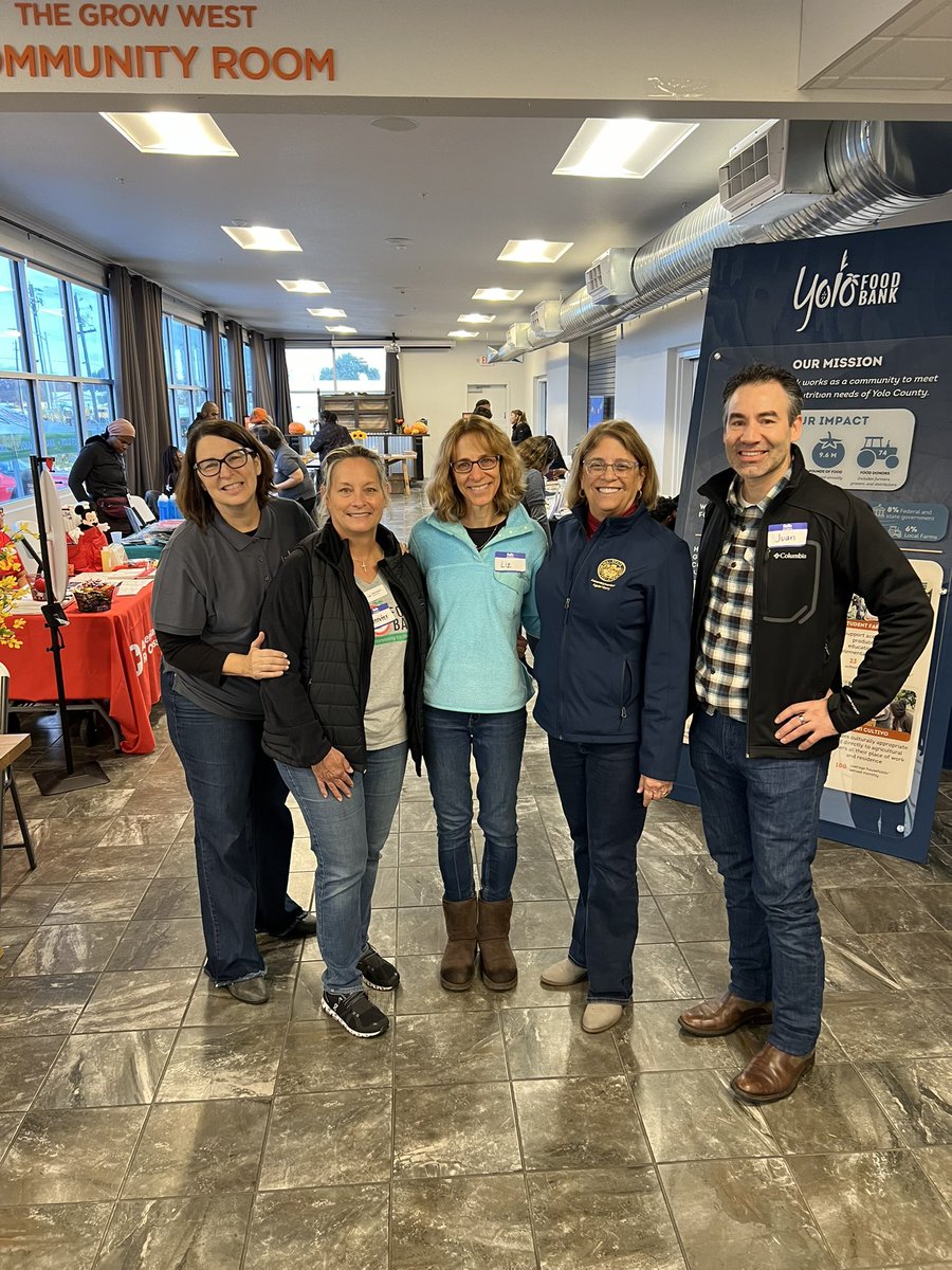 Cecilia Aguiar-Curry (@asmaguiarcurry) on Twitter photo Visited Woodland to thank Executive Director Karen Baker, <a href="/YoloFoodBank/">Yolo Food Bank</a> their Board, County Nonprofits, <a href="/YochaDeheWN/">Yocha Dehe Wintun Nation</a>, numerous donors and all the staff and volunteers at the food distribution. Thank you all for your service! #yolocountyproud #AD04 Visited Woodland to thank Executive Director Karen Baker, <a href="/YoloFoodBank/">Yolo Food Bank</a> their Board, County Nonprofits, <a href="/YochaDeheWN/">Yocha Dehe Wintun Nation</a>, numerous donors and all the staff and volunteers at the food distribution. Thank you all for your service! #yolocountyproud #AD04