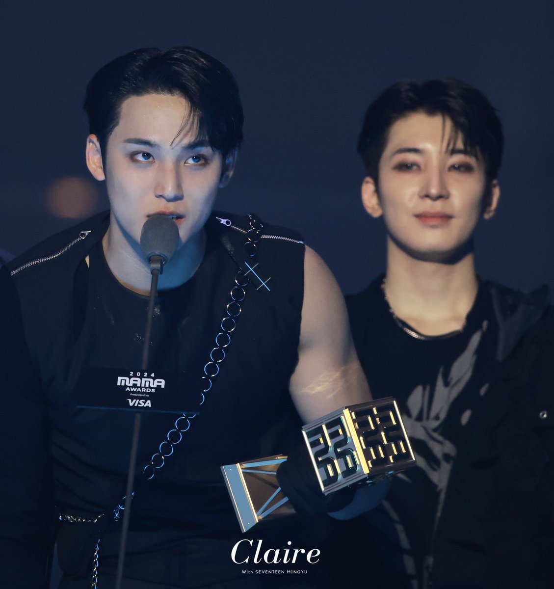 meaniesminwon's tweet photo. I LOVE THIS MINWON SHOT OHMYGOD THEY’RE SO POWERFUL TOGETHER https://t.co/uwKTCGk9ro