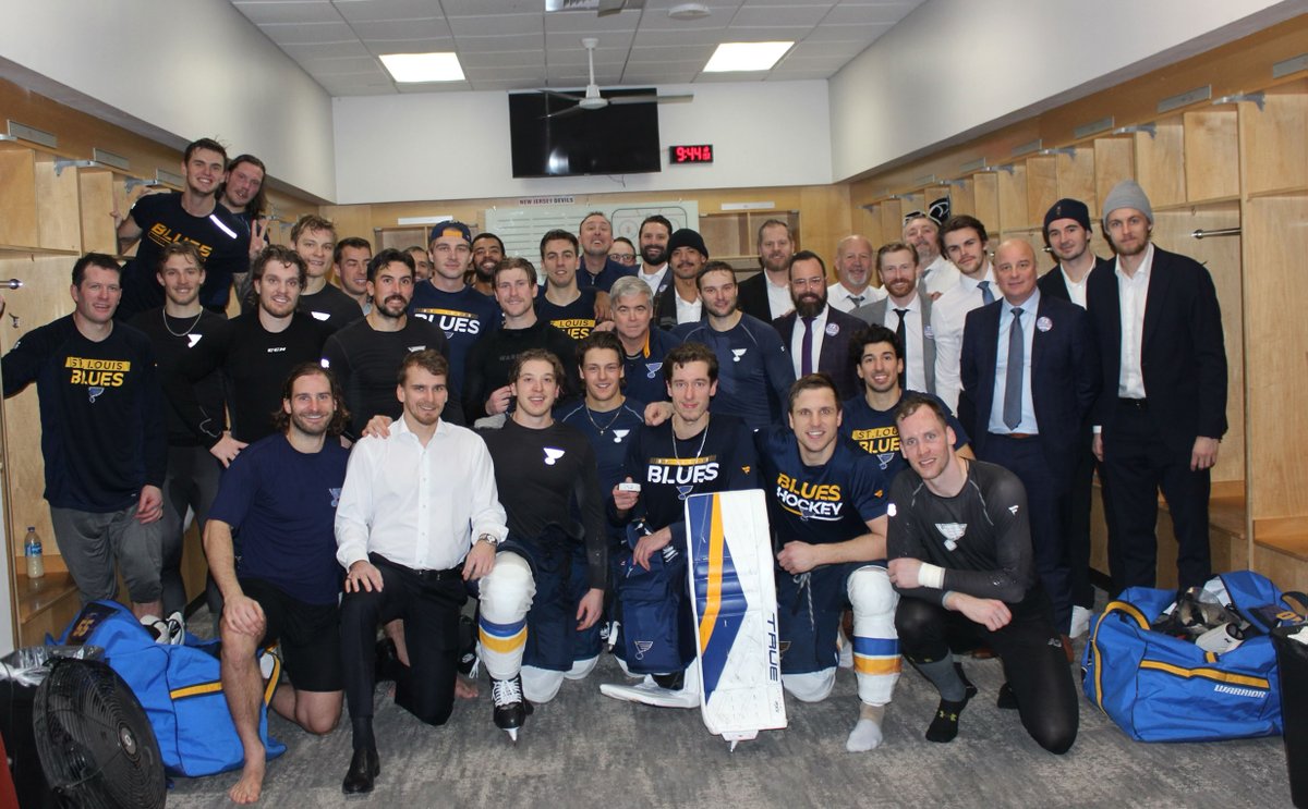 StLouisBlues's tweet photo. It might be an individual record, but it takes a whole team. 

Congratulations Binner on a franchise-record 152 wins. #stlblues https://t.co/dtX6ha5JAM