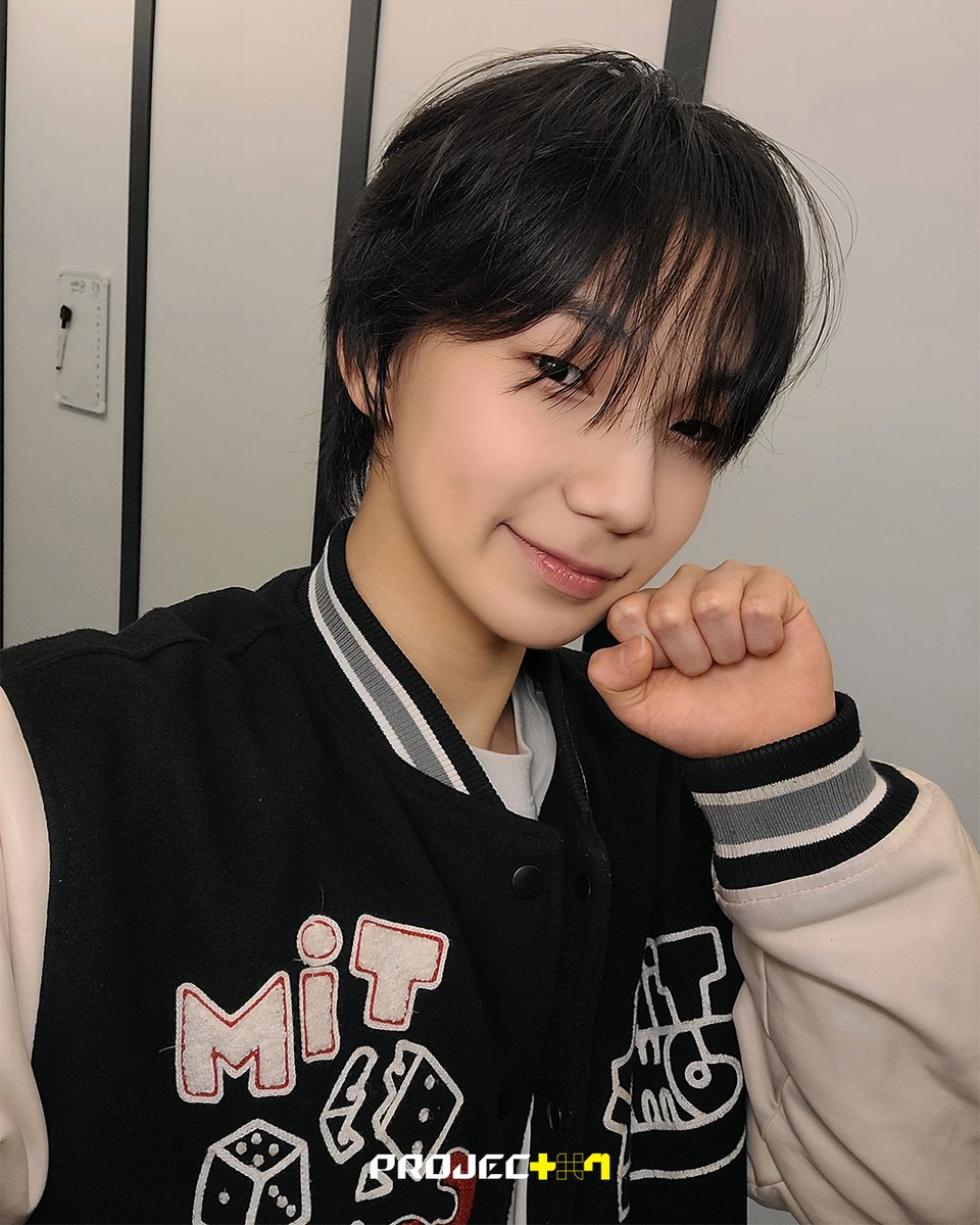 GOGOSING_SLL's tweet photo. 남은 하루도 파이팅(੭˙ ˘ ˙)੭ 연습생들의 에너지를 드립니다⚡️ 내일은 더 활기차게 만나요!
#염예찬 #오바야시유우세이 #오승찬 #오영웅

아이돌 조립X강화 프로젝트 <프로젝트 7>
매주 금요일 저녁 8시 50분 JTBC

Cheer up for the rest of your day (੭˙ ˘ ˙)੭! The trainees are sending you their energy ⚡️ Let’s meet tomorrow with even brighter vibes! 

Idol Assemble & Upgrade Project
<PROJECT 7> Every Friday 8:50 PM (KST) JTBC

#PROJECT7 #프로젝트7
#Assemble #Upgrade #WorldAssembler
#Lets_Assemble #JTBC #SLL