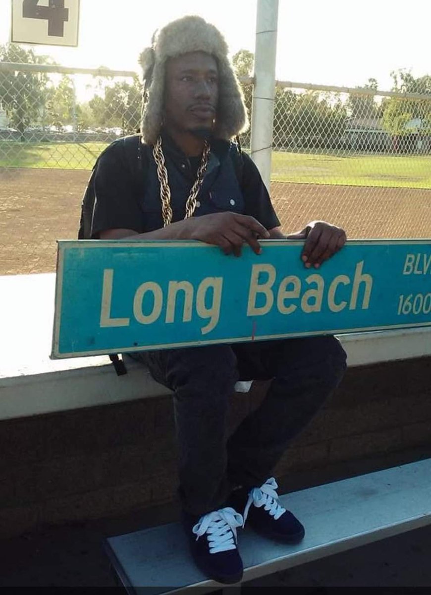 Web3GangGeneral's tweet image. My guy #Badazz 30 plus years of friendship‼️ Love You Bro💨💨💨💨💨💨💨🥂 by FAR 1 of the HARDEST most respected rappers from LONG BEACH. The Memories from #DeathRow dayz till the day he passed away 5yrs ago was priceless......His Legacy Continues in 2025 💪🏾