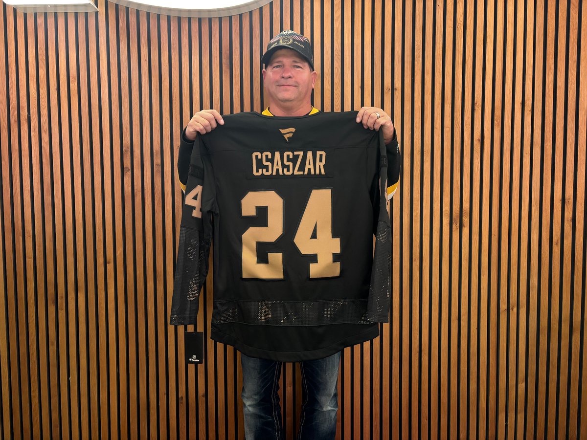 pensfoundation's tweet photo. Tonight, we honor United States Army Veteran, Bill Csaszar! 

Thank you for your dedication &amp; sacrifice to our country! 🇺🇸 https://t.co/nqE41xuhTx