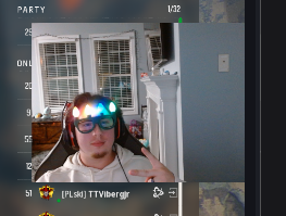 Christmas vibes on the game cause im twisted like a candy cane
woogz w/ <a href="/VyrusOG/">a u s t i n 🐲</a> @JustDroxz 
twitch.tv/gcarries