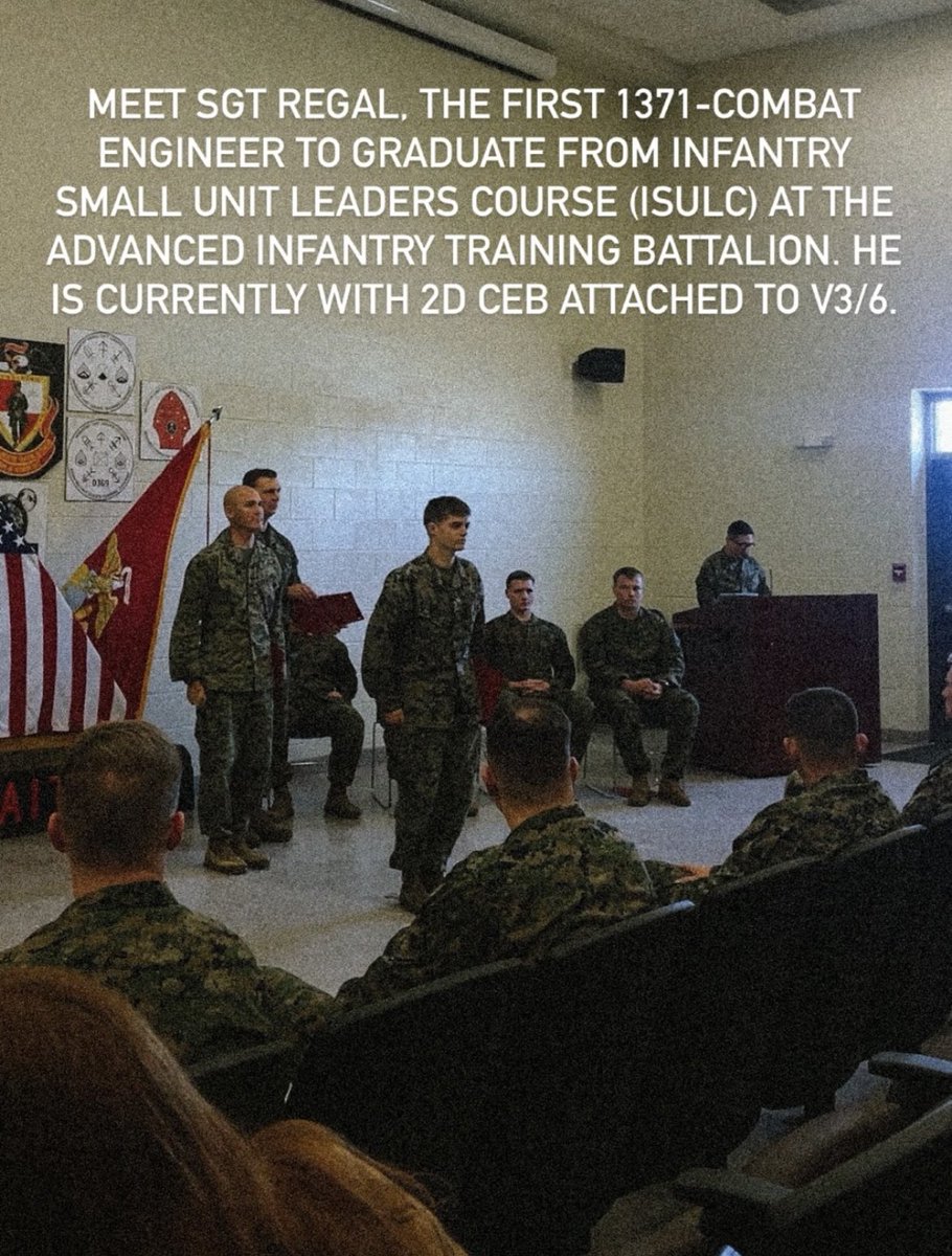 MAGTravF's tweet photo. This is awesome -a Combat Engineer from the Follow Me Battalion attending a premiere advanced infantry course. https://t.co/tbWuRtjp7j
