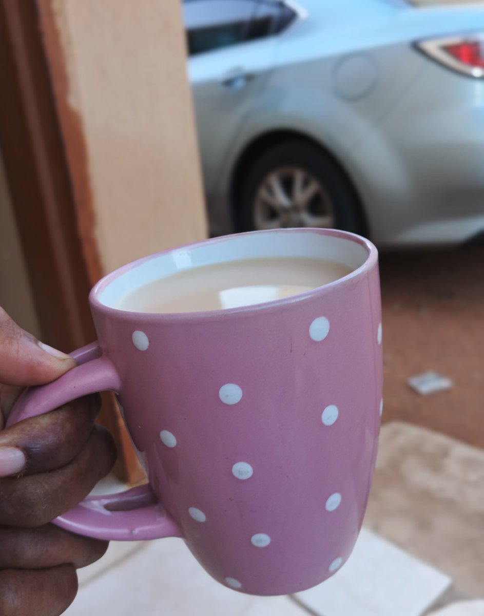 sissyt1's tweet photo. Cup of rooibos tea to star the day 
Good morning 🌅 https://t.co/Mf5BuLpRDh