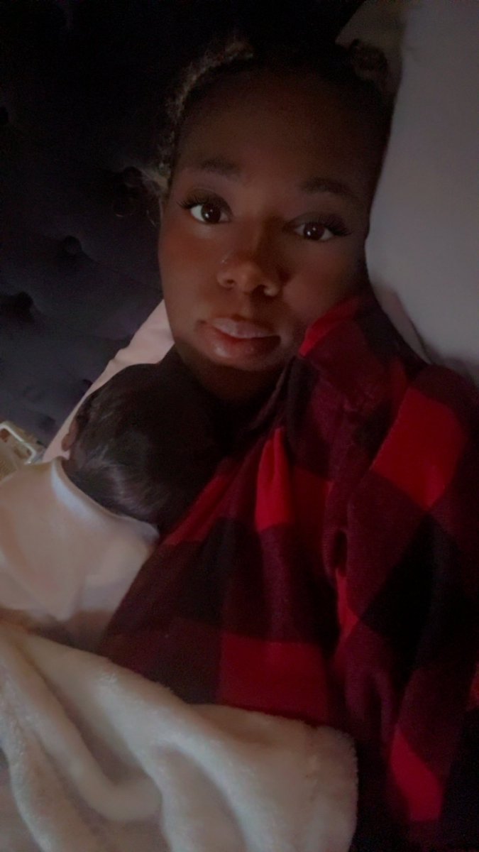 EuniqueDavis's tweet photo. Eva wants to live in my skin and I love that for her . https://t.co/xQrK71Xn1o