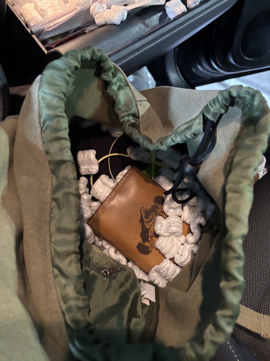 riptide177's tweet image. When your co workers love to mess with you and your prized car before the holidays