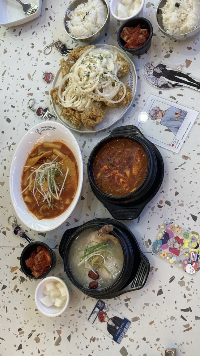 ccsece's tweet photo. 🍗🥘🍴
#RyoutaV #VermillVT #XanielVT https://t.co/luwQLivhRJ