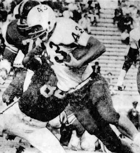 CFBHome's tweet image. The only game played Thanksgiving Weekend in 1963 was Nebraska vs Oklahoma, this was due to the assassination of JFK on Friday. This game decided who won the Big Eight title. #10 Nebraska beat #6 Oklahoma 29-20 to claim it's first conference title in 23 years.