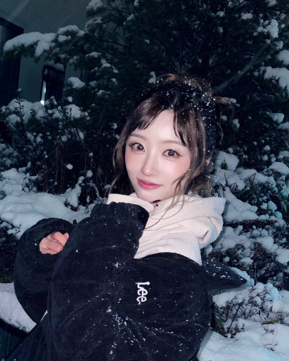 sumdal_'s tweet image. 진짜미쳤어... 반함 최종입덕 입덕입덕입덕